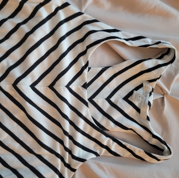 Lauren Conrad chevron Maxi dresses - Picture 4 of 5